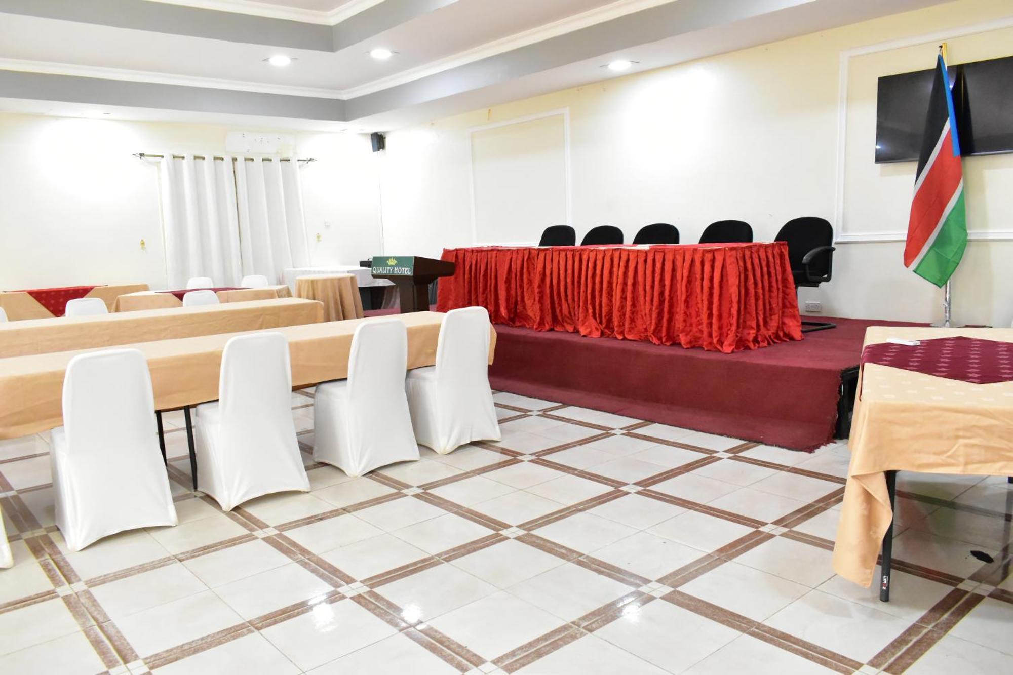 Quality Hotel Giuba Esterno foto